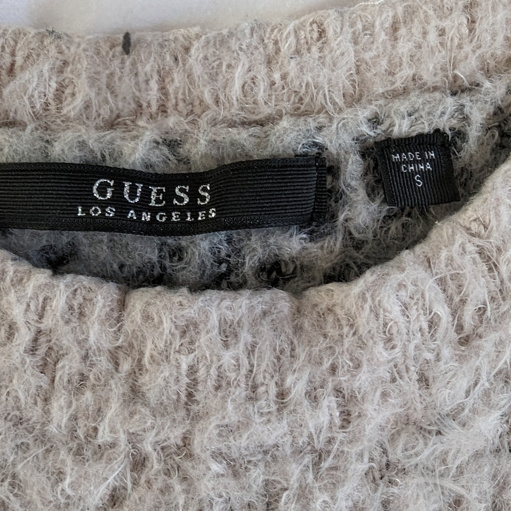 Sweater - Picture 3 of 3